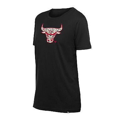 Women's New Era Black Chicago Bulls Glam Game Flower T-Shirt