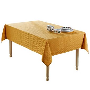 BrylaneHome Jacquard Tablecloth
