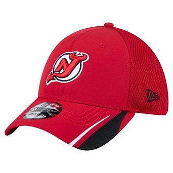 Men's New Era Red New Jersey Devils Linear Featherweight 39THIRTY Flex Hat