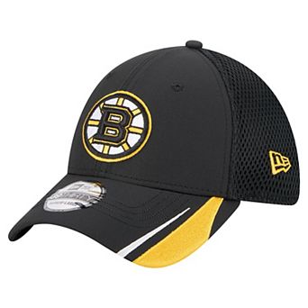Men's New Era Black Boston Bruins Linear Featherweight 39THIRTY Flex Hat
