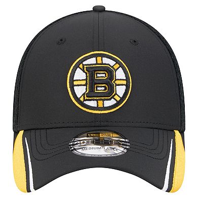 Men's New Era Black Boston Bruins Linear Featherweight 39THIRTY Flex Hat