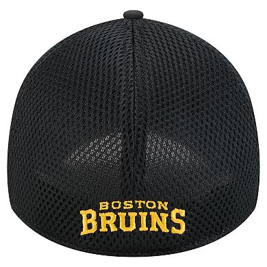 Men's New Era Black Boston Bruins Linear Featherweight 39THIRTY Flex Hat