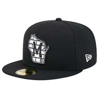 Men's New Era Black Milwaukee Brewers 2025 Clubhouse 59FIFTY Fitted Hat