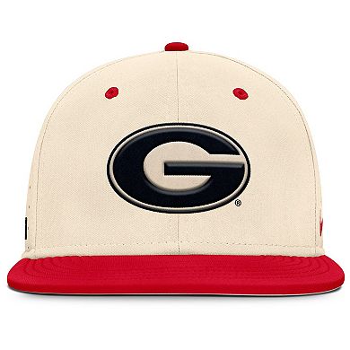 Men's Nike Natural Georgia Bulldogs On-Field Dugout True Performance Fitted Hat