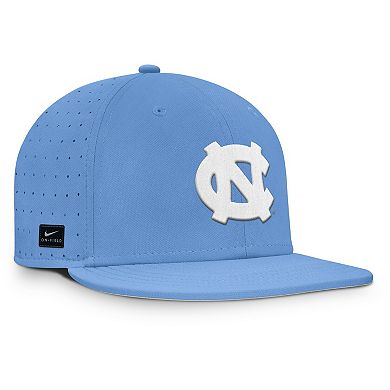 Men's Nike Carolina Blue North Carolina Tar Heels Dugout True Dri-FIT Fitted Hat