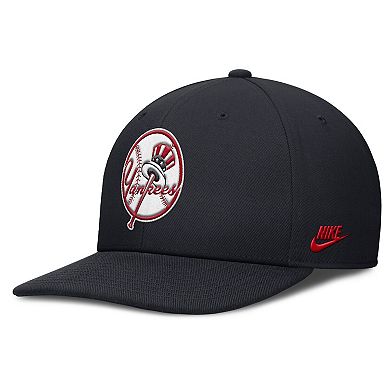 Men's Nike Navy New York Yankees Pro Performance Snapback Hat