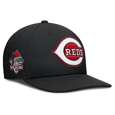 Men's Nike Black Cincinnati Reds Pro Performance Snapback Hat