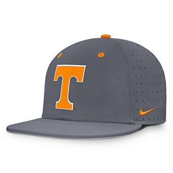 Men's Nike Gray Tennessee Volunteers On-Field Dugout True Performance Fitted Hat
