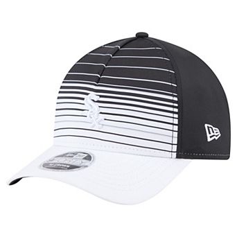 Men's New Era Black Chicago White Sox Gradient 9FORTY M-Crown Adjustable Hat