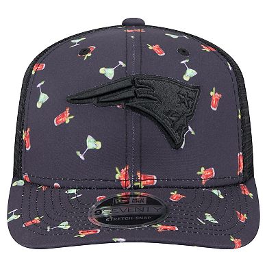 Men's New Era Navy/Black New England Patriots Adventure Drinks Pattern 9SEVENTY Stretch-Snap Hat
