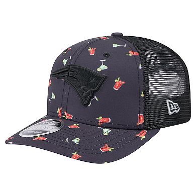 Men's New Era Navy/Black New England Patriots Adventure Drinks Pattern 9SEVENTY Stretch-Snap Hat