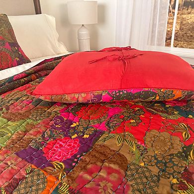 BrylaneHome Floral Quilted Sham
