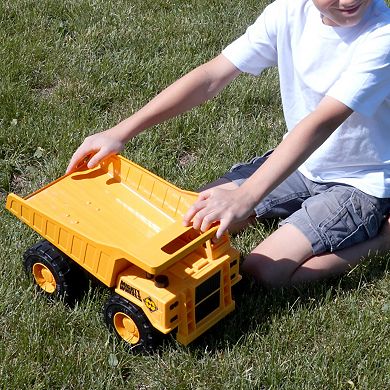 Mighty Wheels: Super Dump Truck Construction Toy