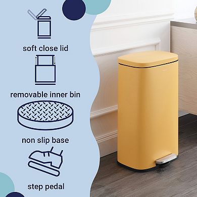 Curtis Step-Open Trash Can