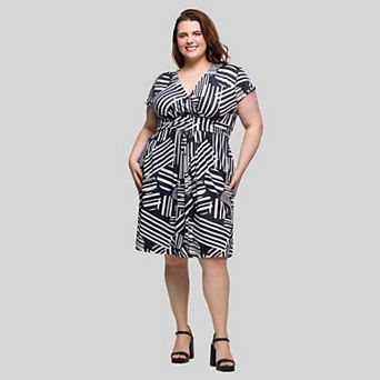 Plus Size 24Seven Comfort Apparel Cap Sleeve Abstract Knee Length Pocket Dress