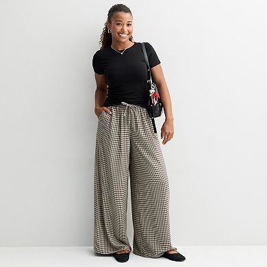 Juniors' SO® High Rise Flannel Wide Leg Pants