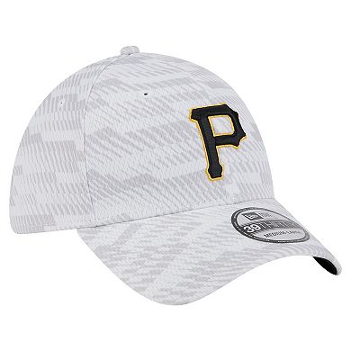 Men's New Era White Pittsburgh Pirates Graded 39THIRTY Stretch Fit Hat