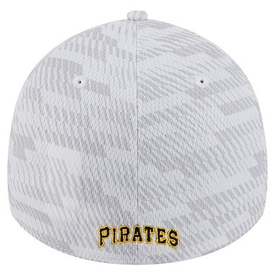 Men's New Era White Pittsburgh Pirates Graded 39THIRTY Stretch Fit Hat