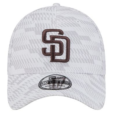 Men's New Era White San Diego Padres Graded 39THIRTY Flex Hat