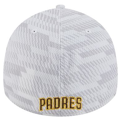 Men's New Era White San Diego Padres Graded 39THIRTY Flex Hat