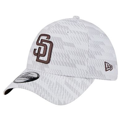 Men's New Era White San Diego Padres Graded 39THIRTY Flex Hat