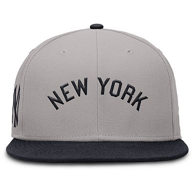 Men's Nike Gray New York Yankees True Performance Fitted Hat