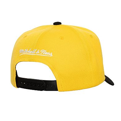 Men's Mitchell & Ness Gold/Black Boston Bruins Underarch Two-Tone Pro Crown Snapback Hat