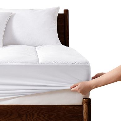 Unikome Ultra-Cool Sleep PCM Cooling Mattress Pad with Down Alternative Comfort