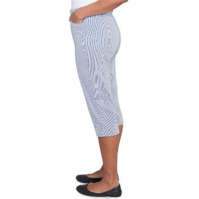 Petite Alfred Dunner Striped Cuffed Capri Pants