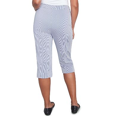Petite Alfred Dunner Striped Cuffed Capri Pants