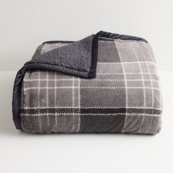 Cuddl Duds® Printed Sherpa Throw Blanket