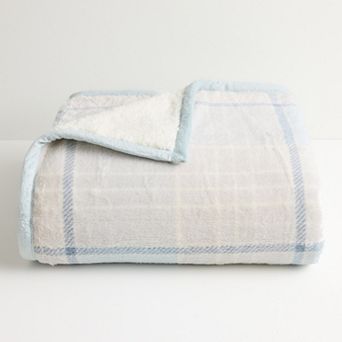 Cuddl Duds® Printed Sherpa Throw Blanket