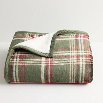Cuddl Duds® Plush Sherpa Throw Blanket