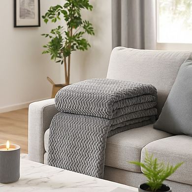 SimpleElegance Arrow-Shaped Braided Jacquard Textured Oversize Throw Blanket (50" x 70")