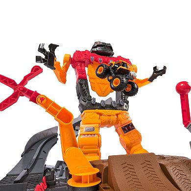 Spin Master Monster Jam Smash & Bash SmashBot Playset with Launcher