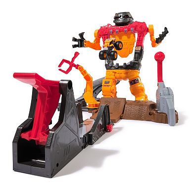 Spin Master Monster Jam Smash & Bash SmashBot Playset with Launcher