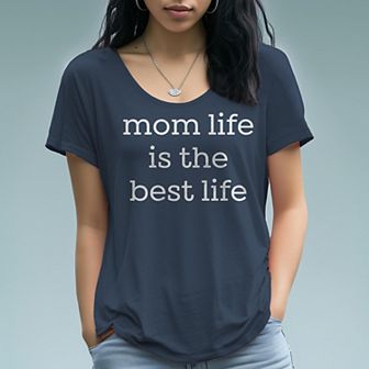 Women's Mom Life Is The Best Life Graphic Graphic Tee
