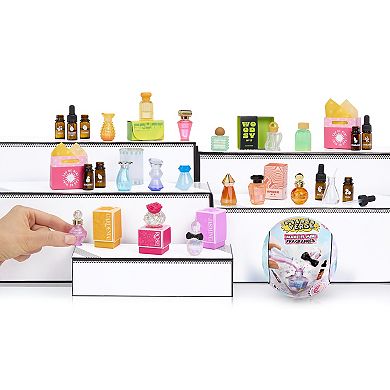 MGA's Miniverse™ Make It Mini Fragrances™ 3-pk. Scented Oils Set (Styles May Vary)