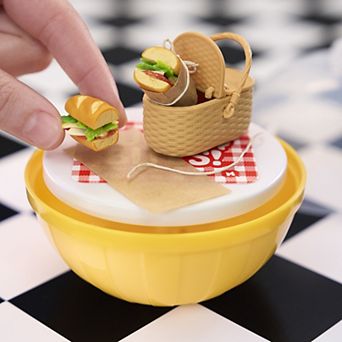 Make It Mini Foods Diner Series 4 Miniature Food Playset