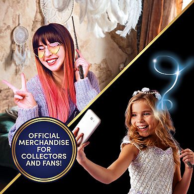 Wow! Stuff Harry Potter Wizarding World Deluxe Lumos Hermione Light-Up Wand