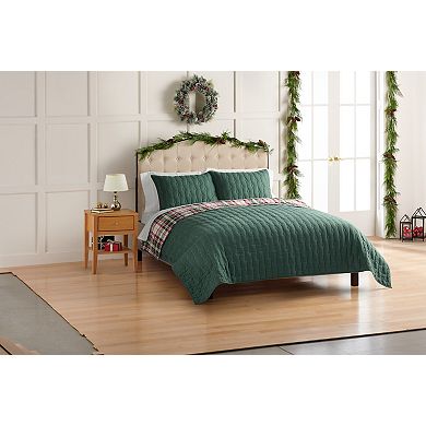 St. Nicholas Square® Flannel Quilt Set