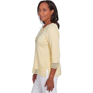 Women's Alfred Dunner Solid Lace Trim Top with Necklace