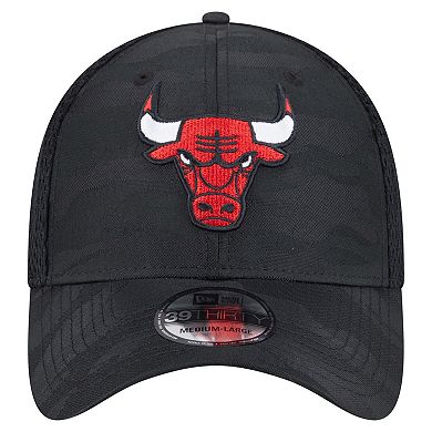 Men's New Era Black Chicago Bulls Subtle Camo 39THIRTY Flex Hat