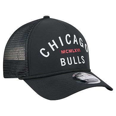 Men's New Era Black Chicago Bulls Minimalist A-Frame 9FORTY Trucker Hat