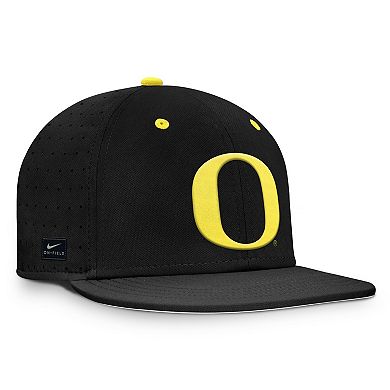 Men's Nike Black Oregon Ducks Dugout True Dri-FIT Fitted Hat