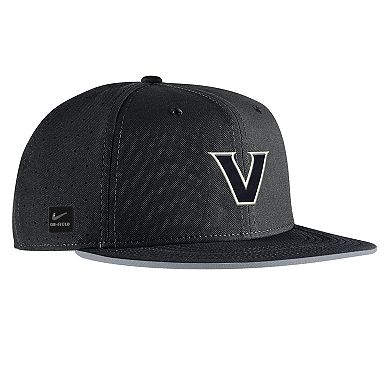 Men's Nike Black Vanderbilt Commodores 2025 On-Field True Performance Baseball Fitted Hat