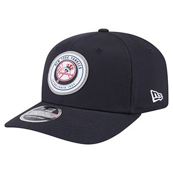 Men's New Era Navy New York Yankees Circle Patch 9SEVENTY Stretch-Snap Hat