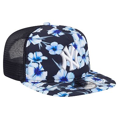 Men's New Era Navy New York Yankees Adventure Pattern Golfer Trucker ...