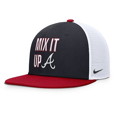 Men's Nike Navy/Red Atlanta Braves Pro Performance Trucker Snapback Hat