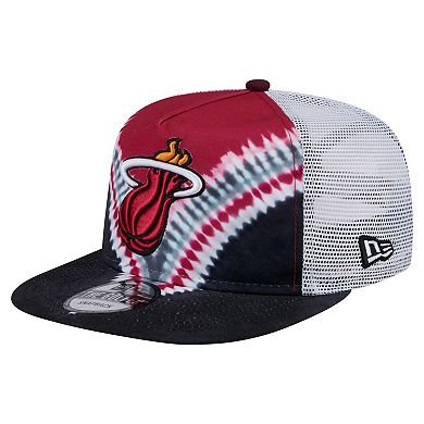 Men's New Era Black/Red Miami Heat Throwback Dye Golfer Snapback Hat